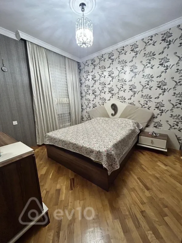 Satılır 3 otaqlı yeni tikili 110 m²