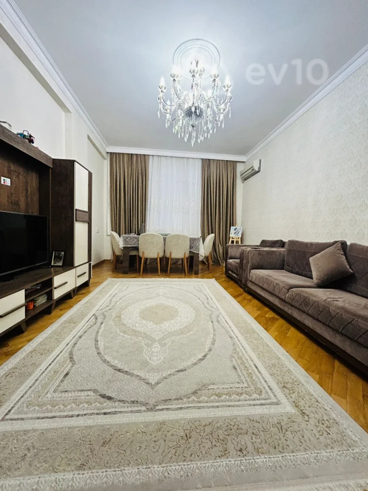 Satılır 3 otaqlı yeni tikili 110 m²