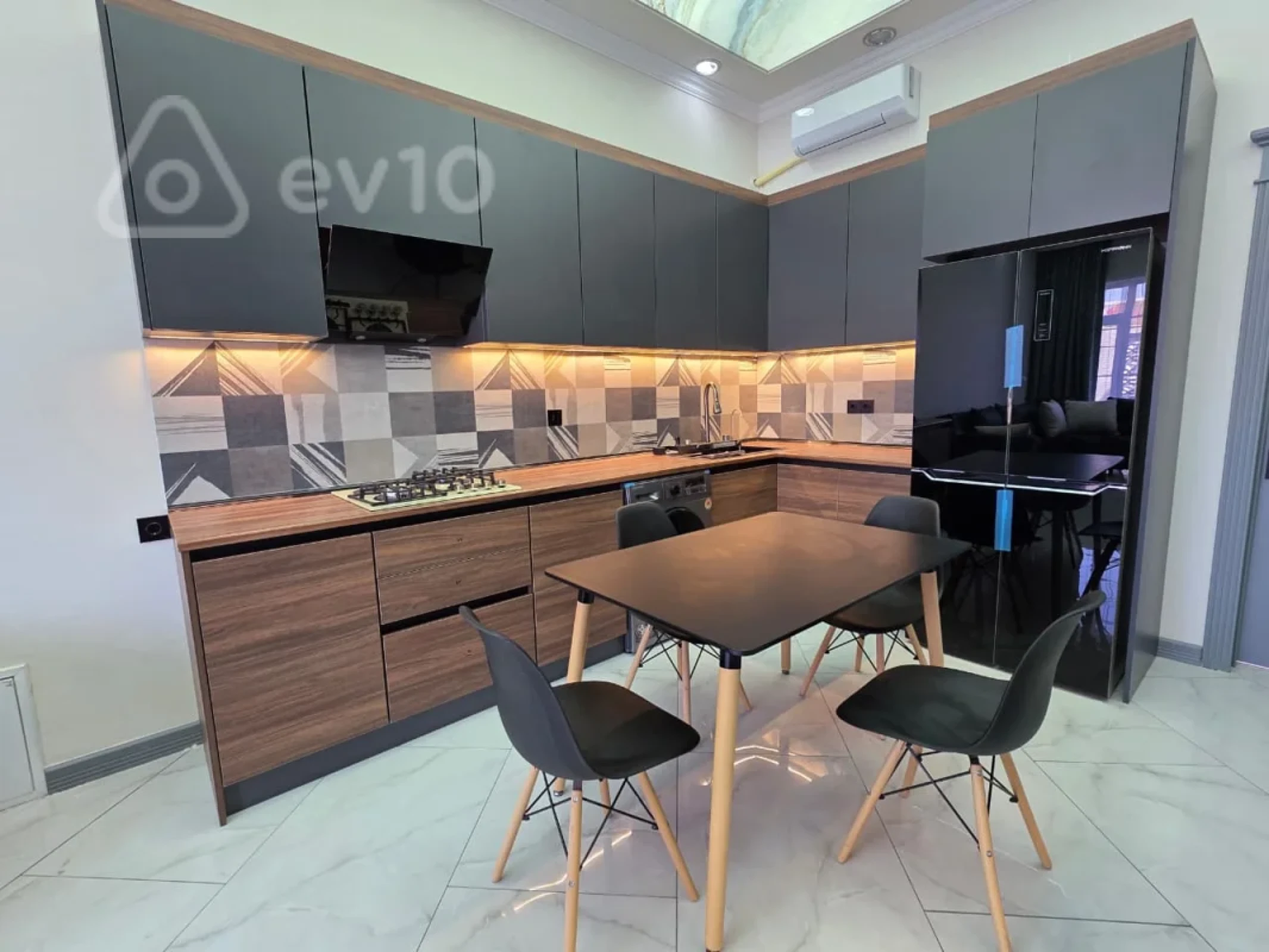 Satılır 3 otaqlı həyət evi 110 m²