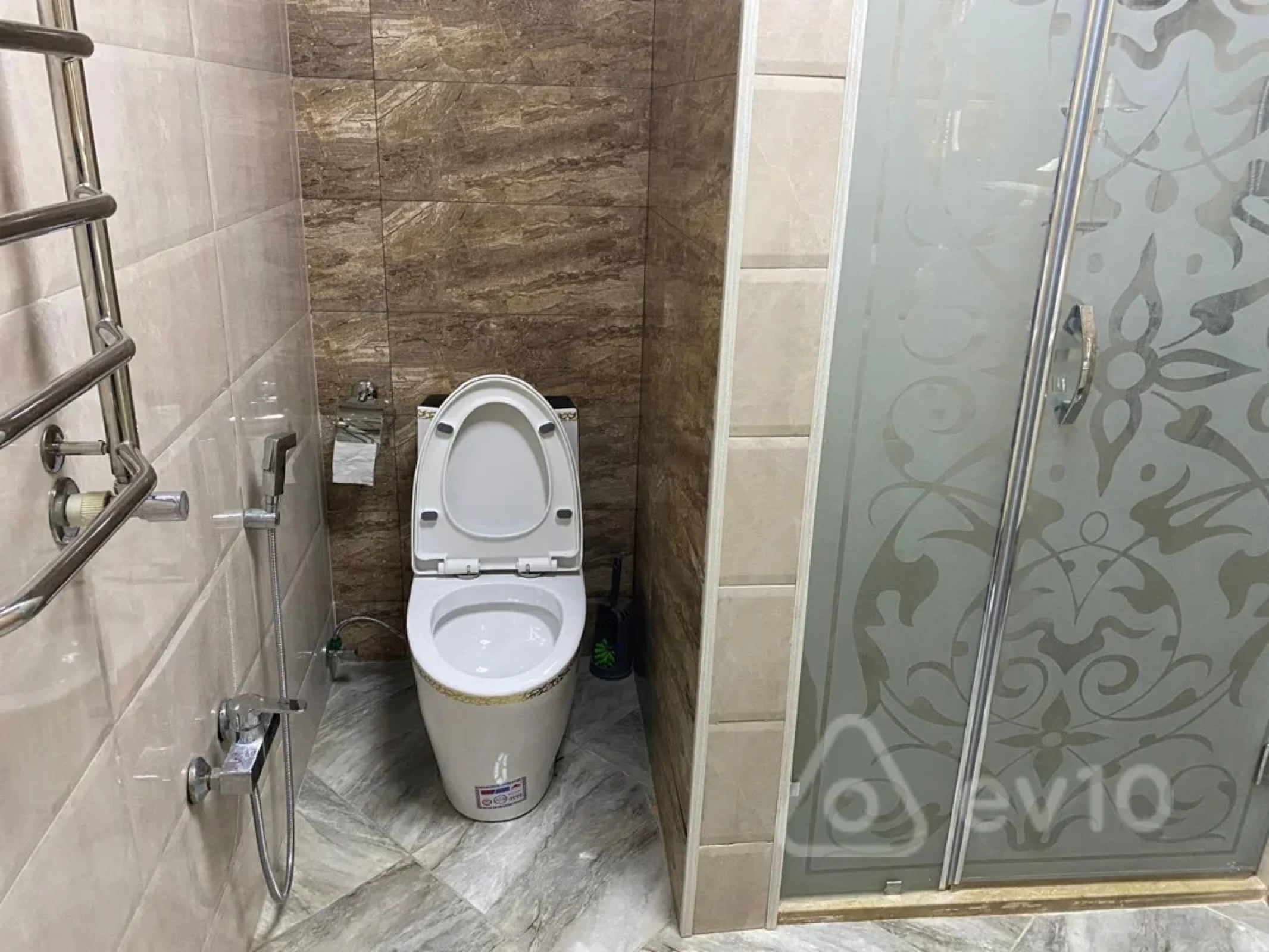 Kirayə verilir 3 otaqlı yeni tikili 145 m²