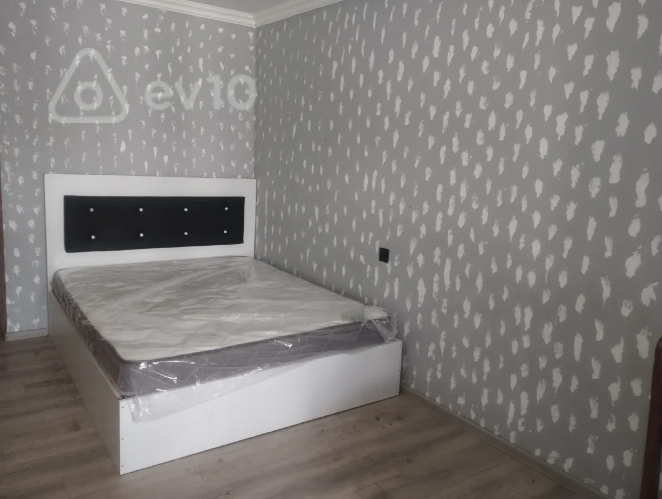 Kirayə verilir 1 otaqlı köhnə tikili 21 m²