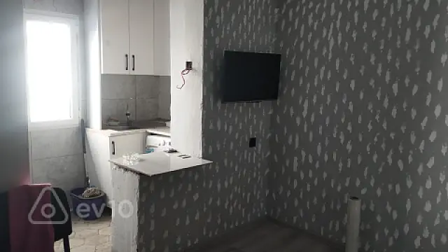 Kirayə verilir 1 otaqlı köhnə tikili 21 m²