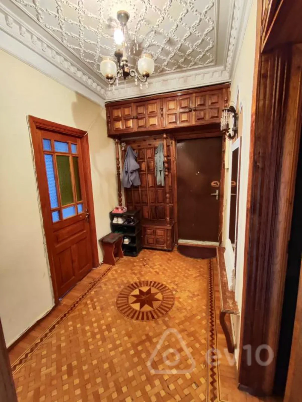 Kirayə verilir 3 otaqlı köhnə tikili 65 m²