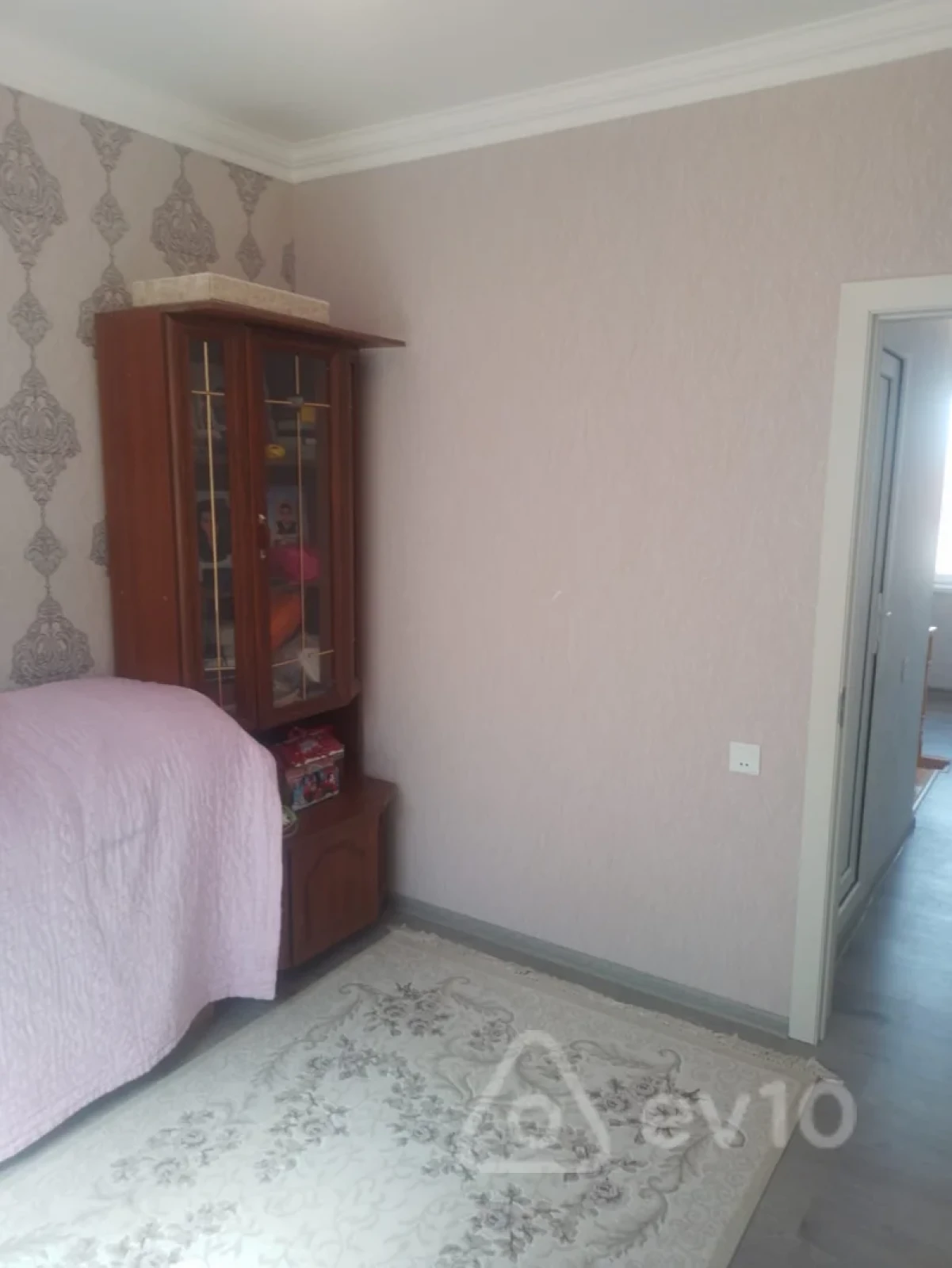 Satılır 4 otaqlı həyət evi 120 m²