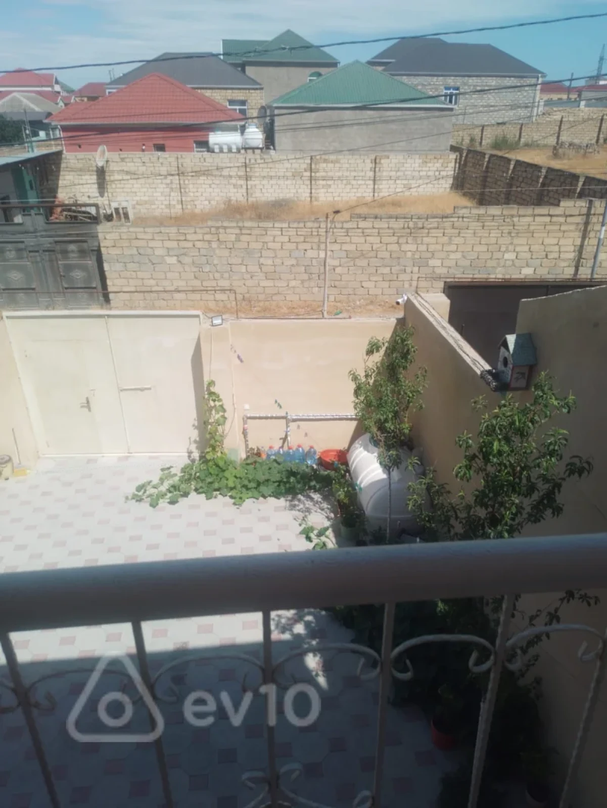 Satılır 4 otaqlı həyət evi 120 m²