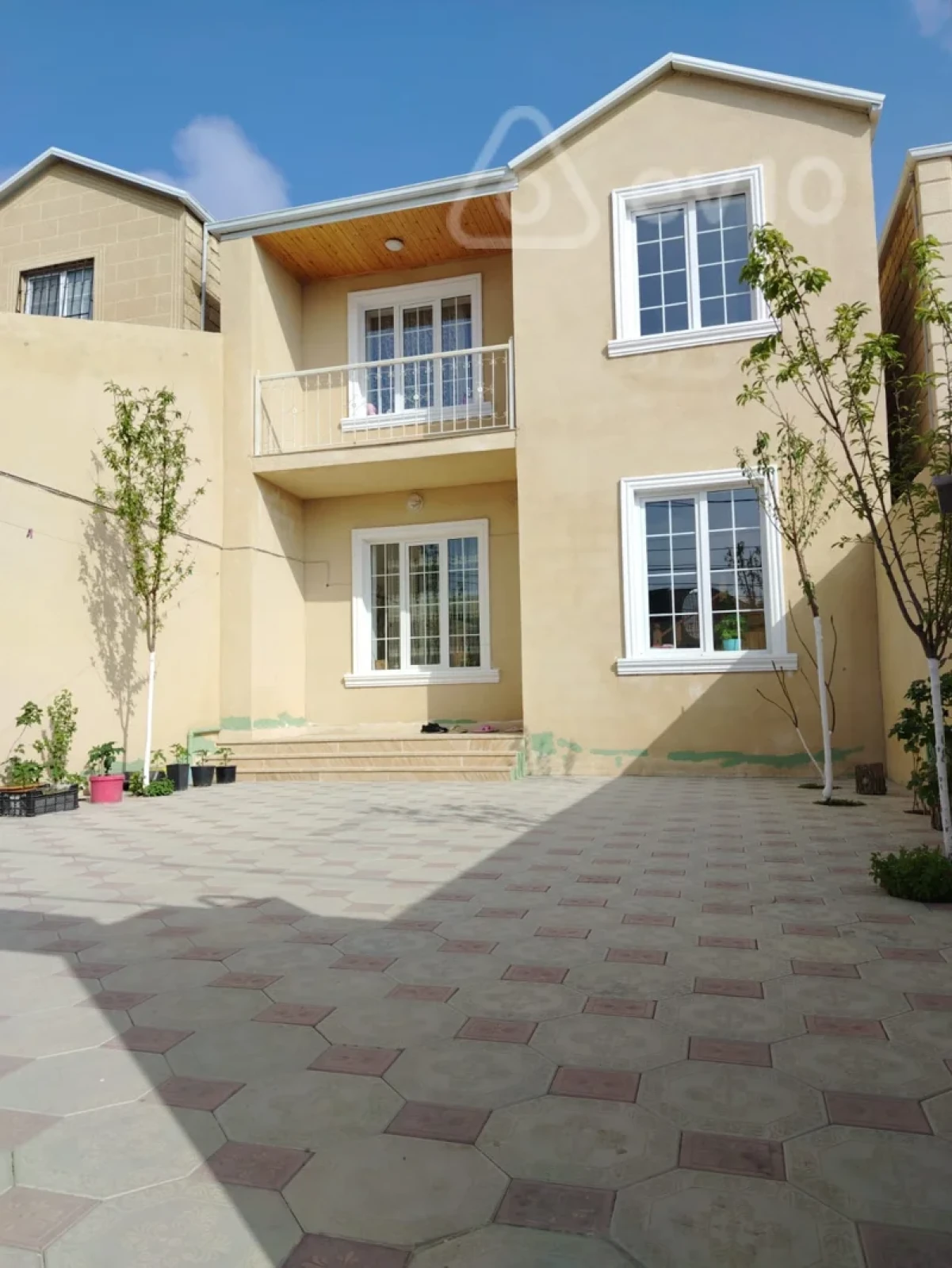 Satılır 4 otaqlı həyət evi 120 m²