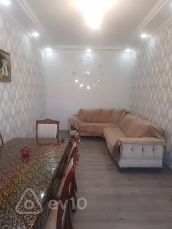 Satılır 4 otaqlı həyət evi 120 m²