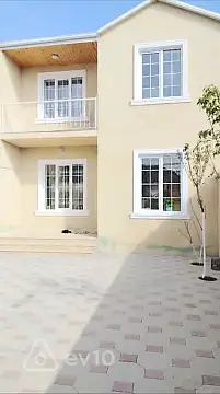 Satılır 4 otaqlı həyət evi 120 m²