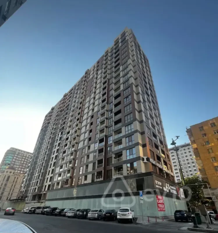 Kirayə verilir 2 otaqlı yeni tikili 60 m²