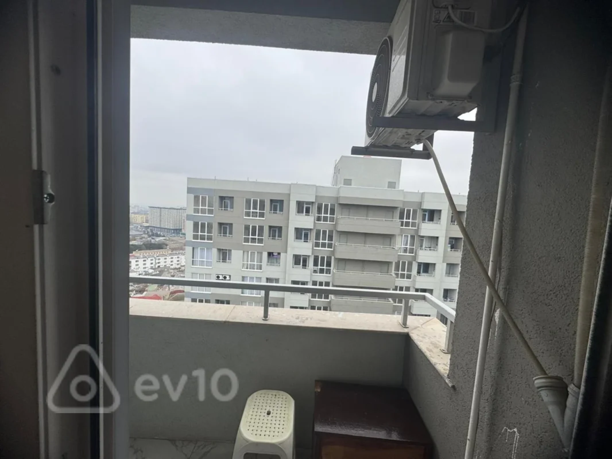 Kirayə verilir 2 otaqlı yeni tikili 52 m²