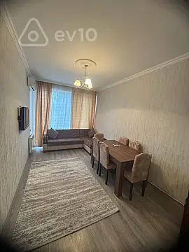 Kirayə verilir 2 otaqlı yeni tikili 52 m²