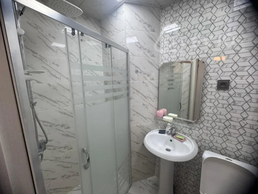 Kirayə verilir 2 otaqlı yeni tikili 52 m²