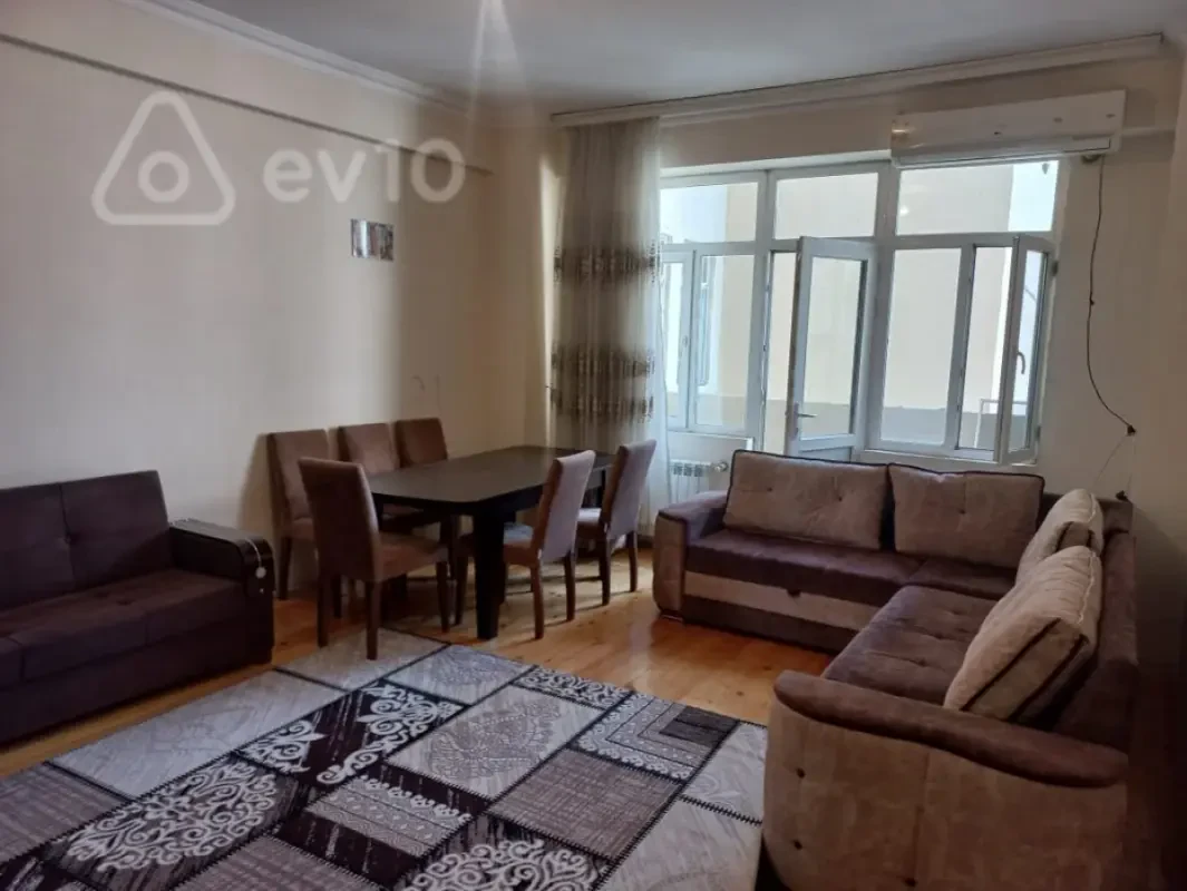 Kirayə verilir 2 otaqlı yeni tikili 80 m²