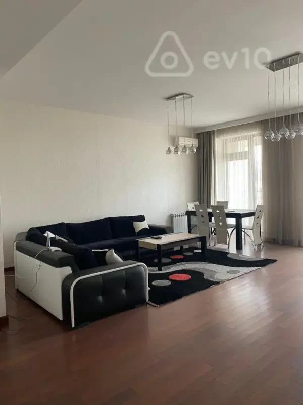Kirayə verilir 2 otaqlı yeni tikili 100 m²