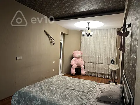 Kirayə verilir 2 otaqlı yeni tikili 90 m²