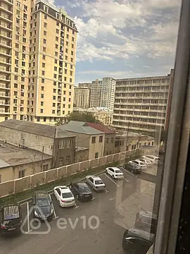 Satılır 2 otaqlı yeni tikili 50 m²