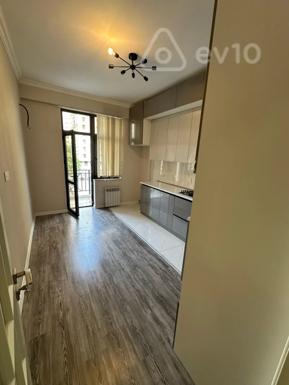 Satılır 2 otaqlı yeni tikili 50 m²