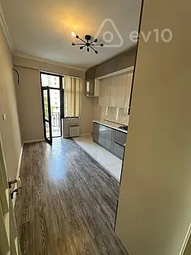 Satılır 2 otaqlı yeni tikili 50 m²