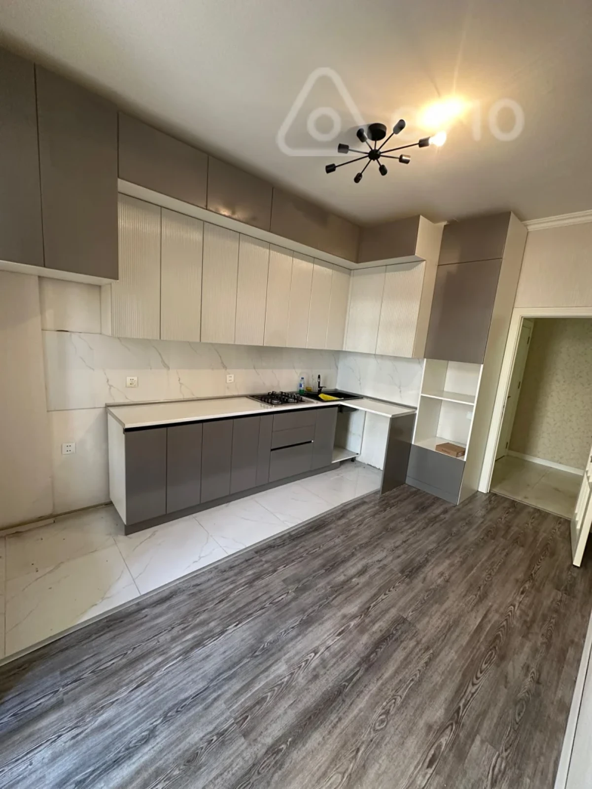 Satılır 2 otaqlı yeni tikili 50 m²