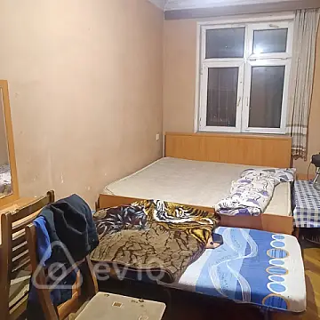 Kirayə verilir 2 otaqlı köhnə tikili 999999 m² — Bakı, Yasamal 2 otaq 999999.00 m²