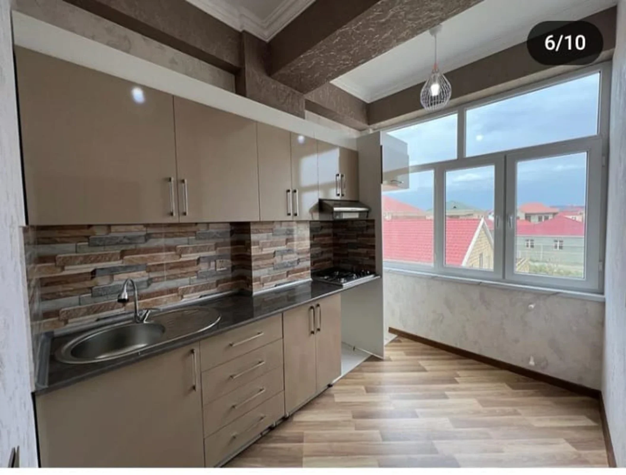 Satılır 3 otaqlı yeni tikili 80 m²