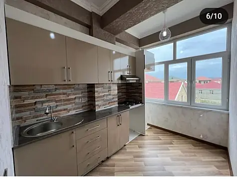 Satılır 3 otaqlı yeni tikili 80 m²