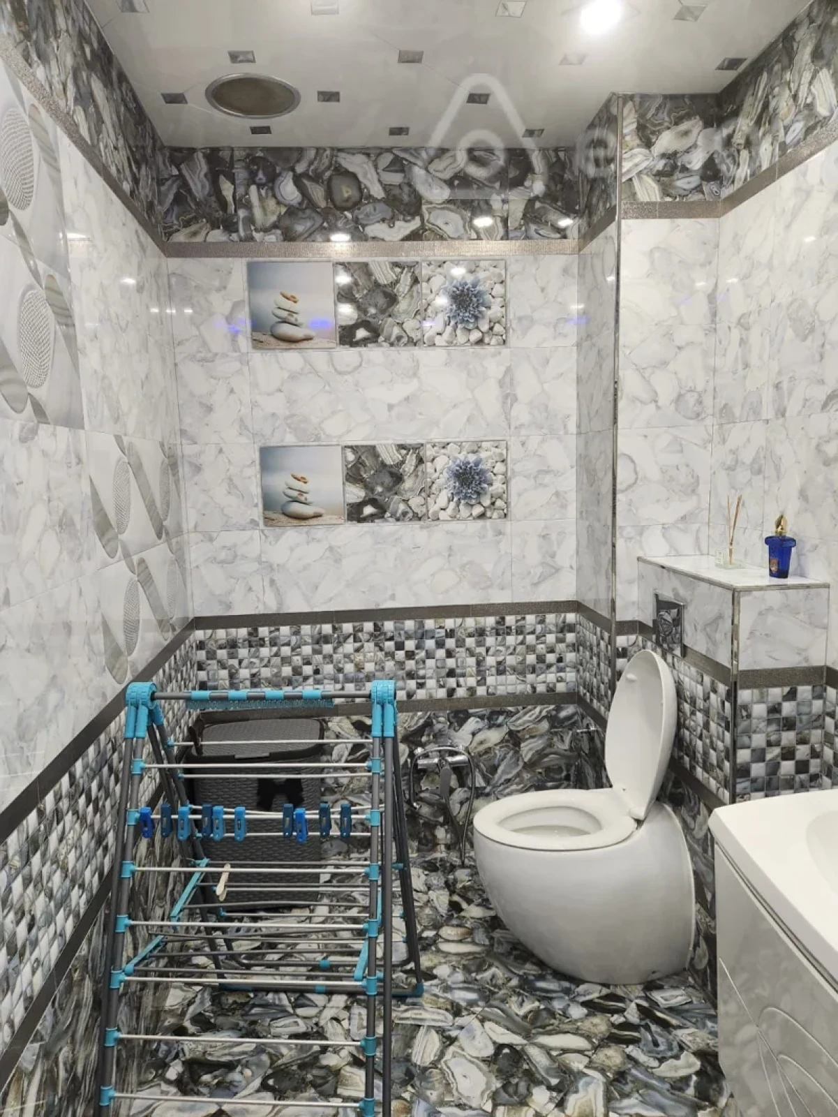 Kirayə verilir 2 otaqlı yeni tikili 80 m²