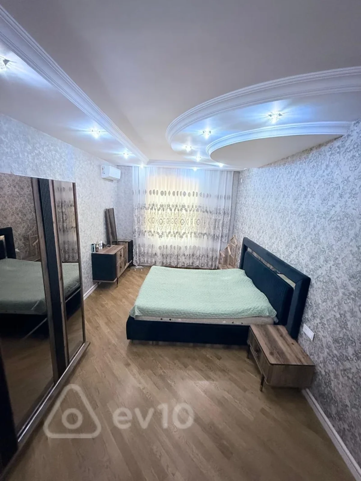 Satılır 4 otaqlı yeni tikili 147 m²