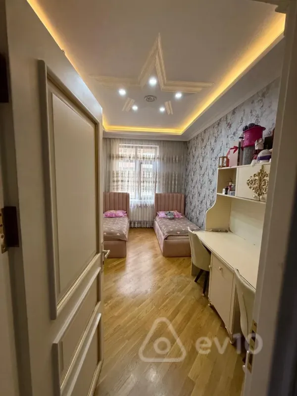 Satılır 4 otaqlı yeni tikili 147 m²