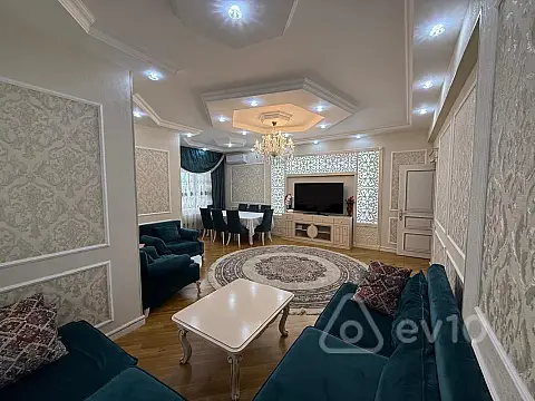 Satılır 4 otaqlı yeni tikili 147 m²