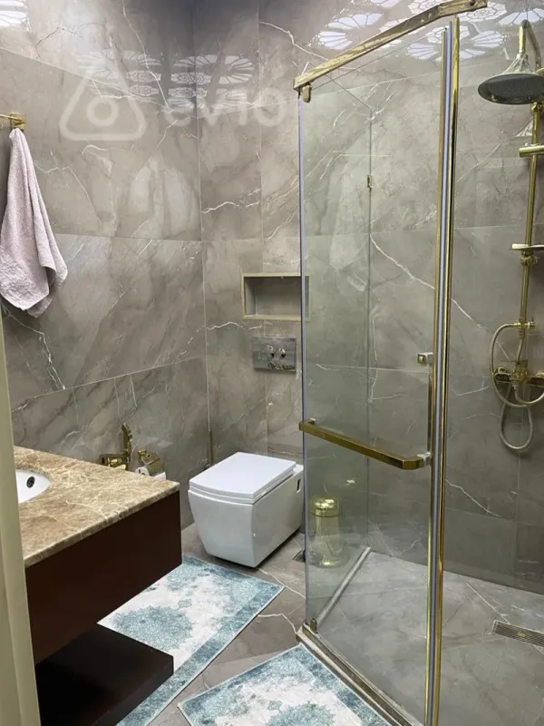 Kirayə verilir 4 otaqlı yeni tikili 181 m²