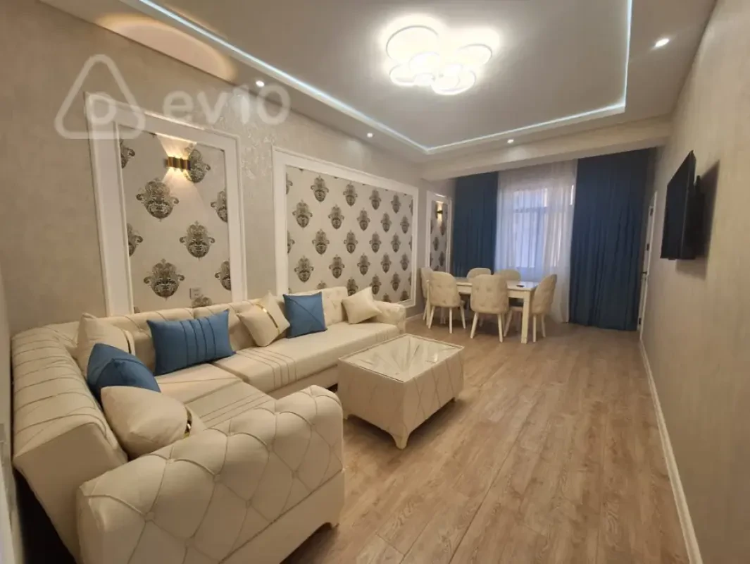 Kirayə verilir 2 otaqlı yeni tikili 65 m²