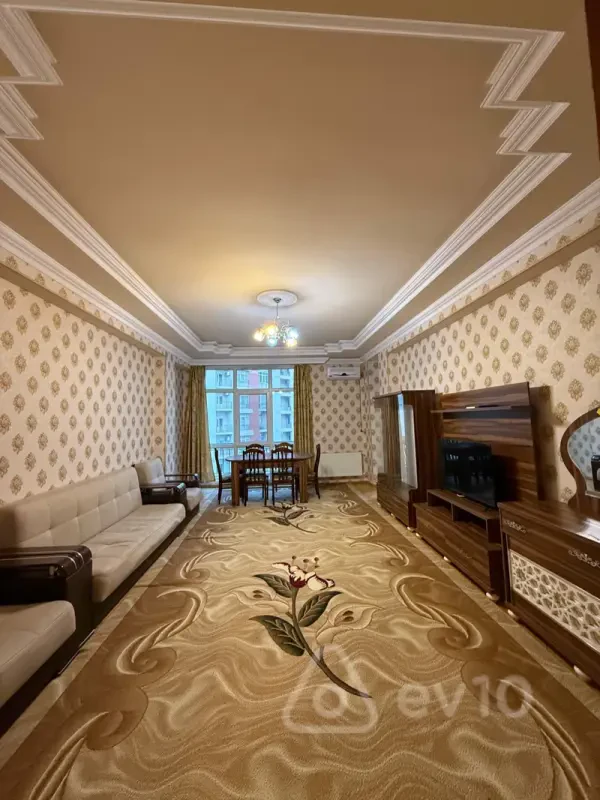Kirayə verilir 3 otaqlı yeni tikili 124 m²