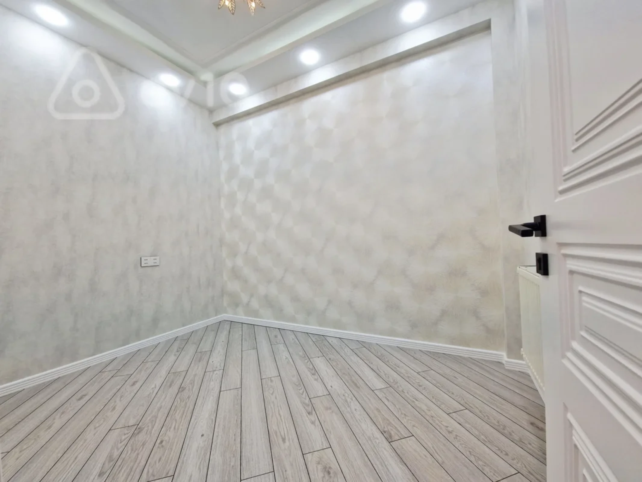 Satılır 3 otaqlı yeni tikili 95 m²