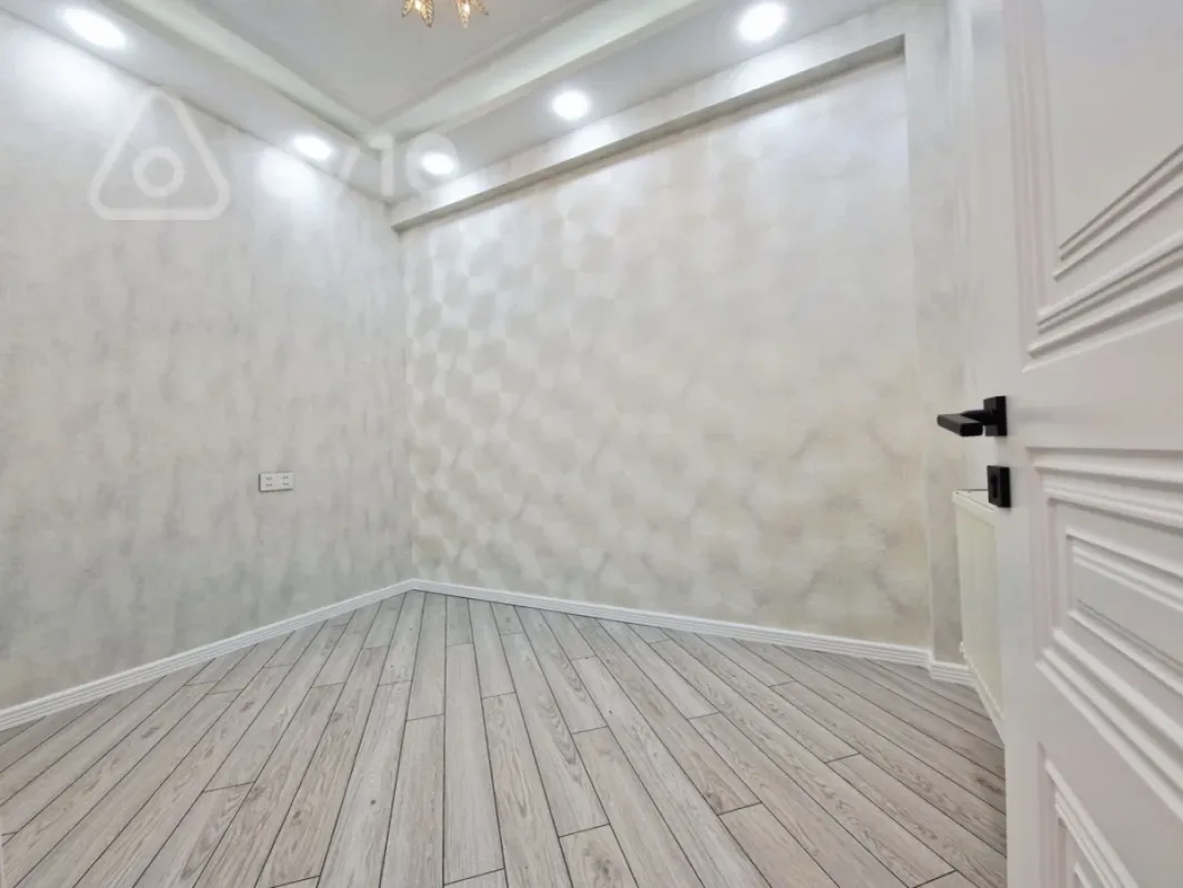 Satılır 3 otaqlı yeni tikili 95 m²