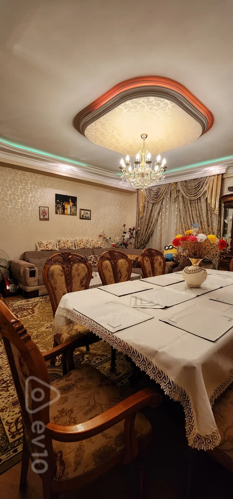 Kirayə verilir 3 otaqlı yeni tikili 130 m²