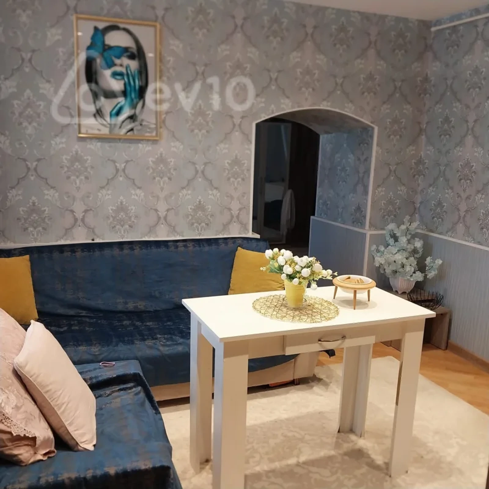 Kirayə verilir 2 otaqlı köhnə tikili 54 m²
