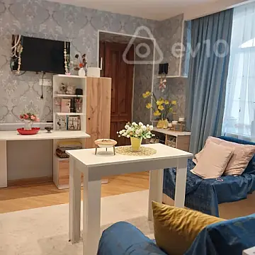 Kirayə verilir 2 otaqlı köhnə tikili 54 m² — Bakı, Yasamal 2 otaq 54.00 m²