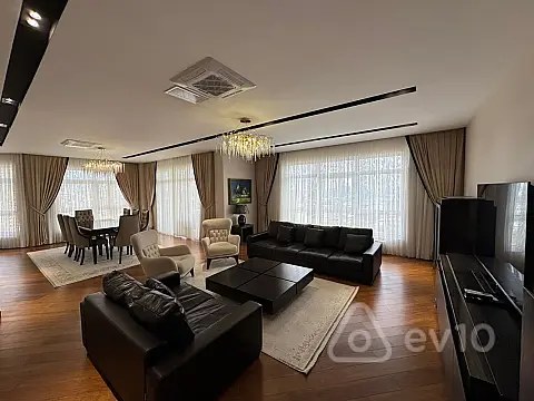 Satılır 4 otaqlı yeni tikili 214 m²