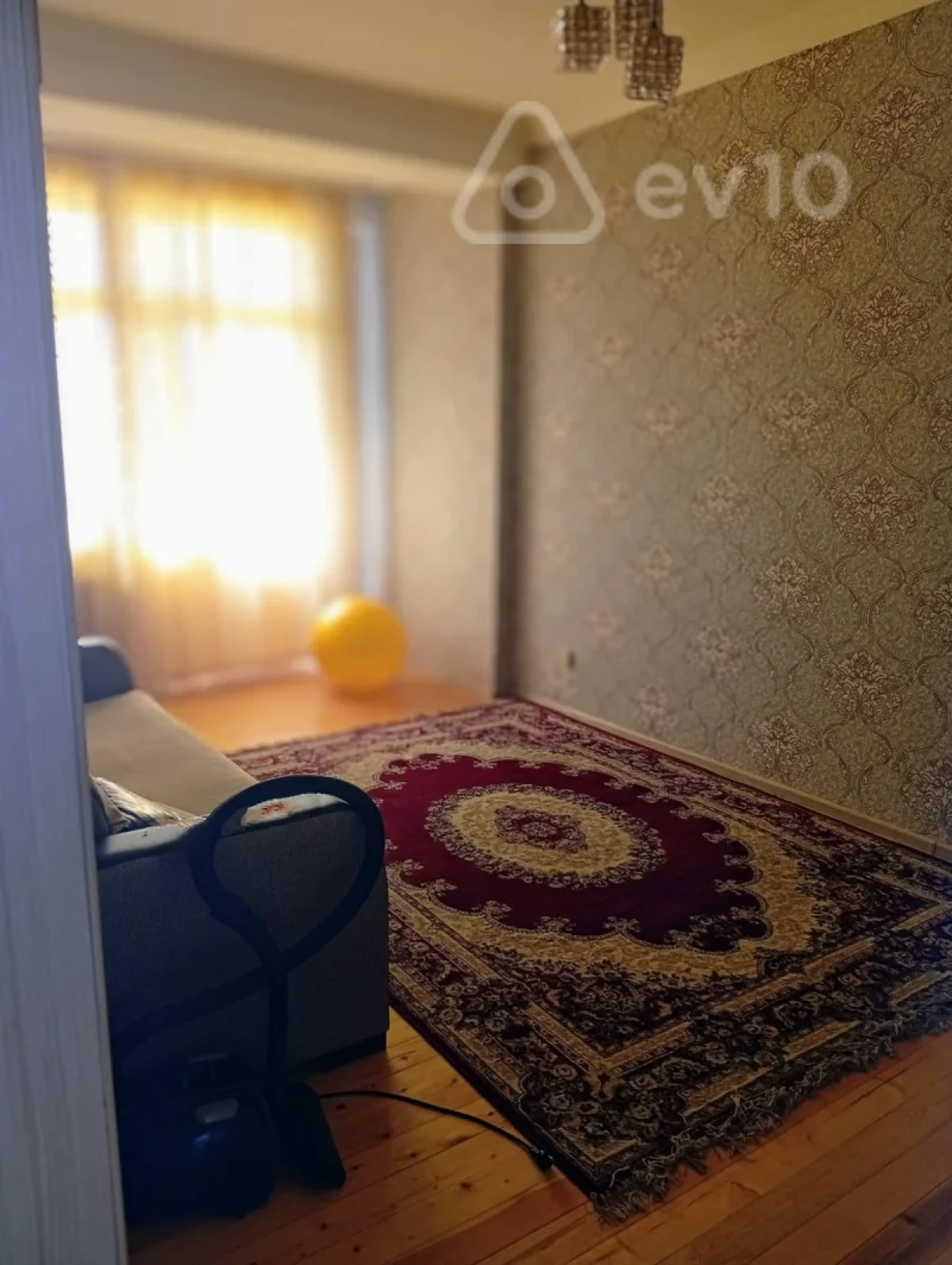 Satılır 1 otaqlı yeni tikili 42 m²