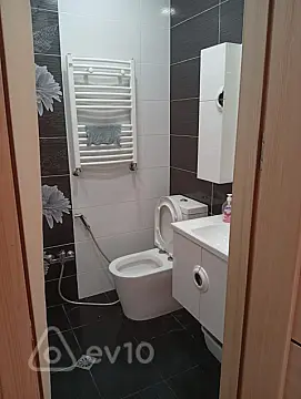 Satılır 1 otaqlı yeni tikili 42 m²