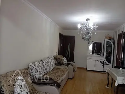 Kirayə verilir 2 otaqlı köhnə tikili 65 m² — Bakı, Nizami 2 otaq 65.00 m²