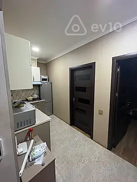 Kirayə verilir 2 otaqlı yeni tikili 50 m²