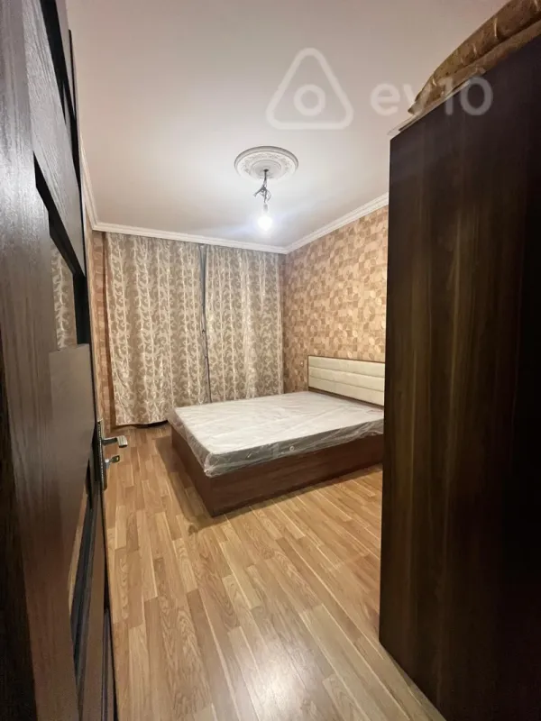 Kirayə verilir 2 otaqlı yeni tikili 50 m²