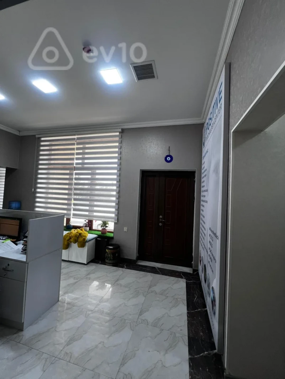 Kirayə verilir mənzil 1100 m²