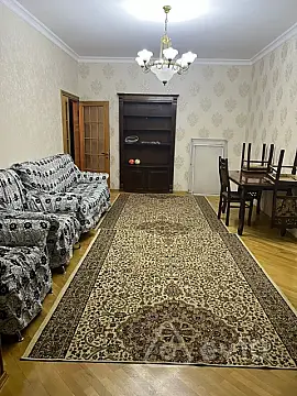 Kirayə verilir 3 otaqlı köhnə tikili 90 m² — Bakı, Nəsimi 3 otaq 90.00 m²
