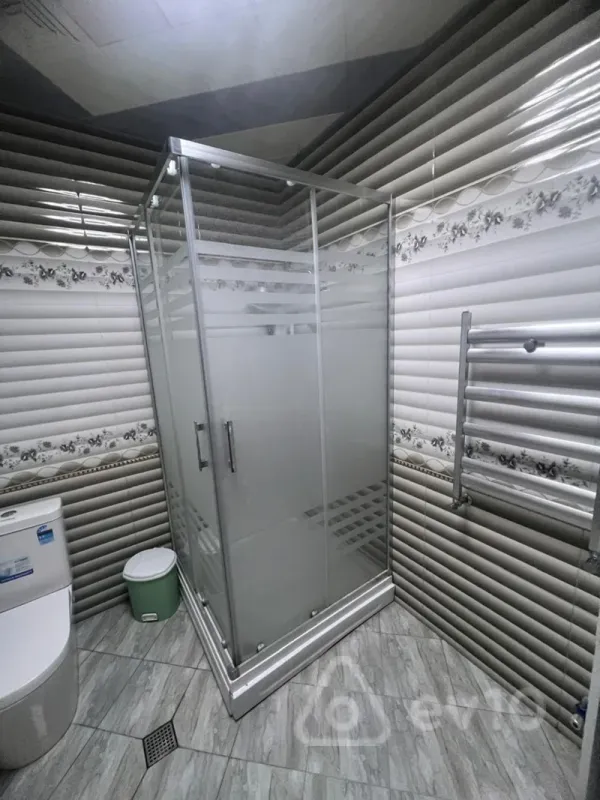 Satılır 2 otaqlı yeni tikili 75 m²