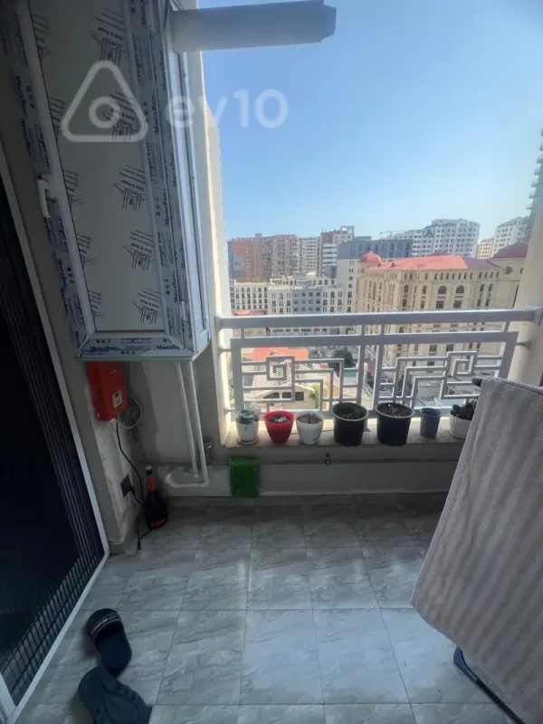 Satılır 2 otaqlı yeni tikili 75 m²