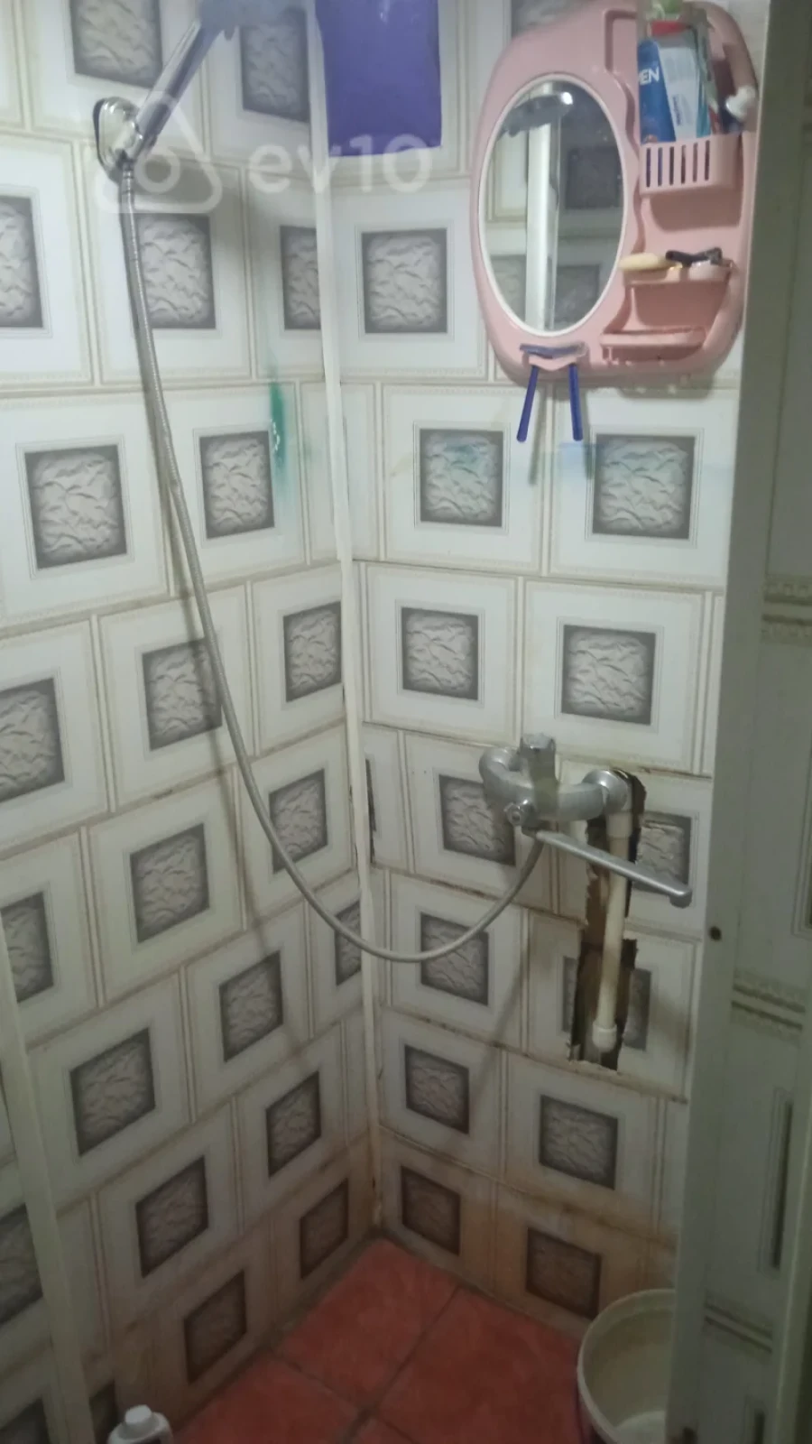 Kirayə verilir 1 otaqlı həyət evi 25 m²