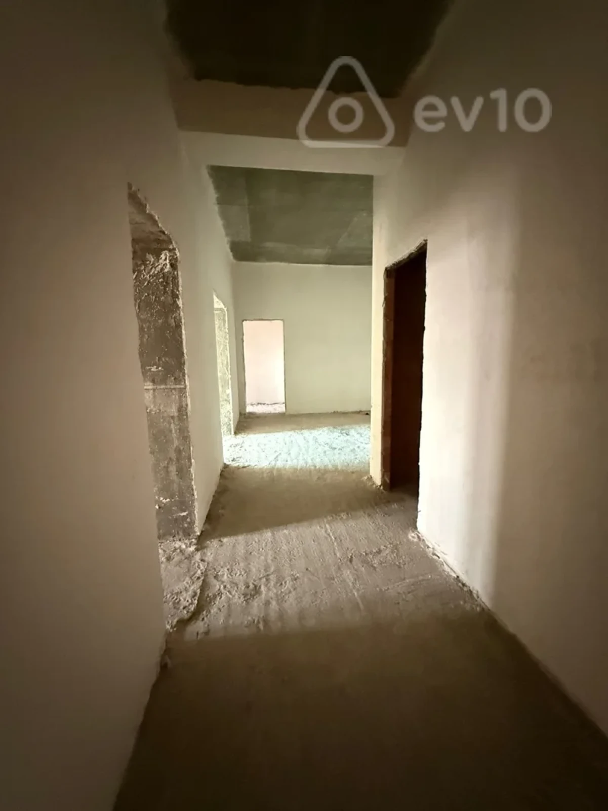 Satılır 3 otaqlı yeni tikili 149 m²